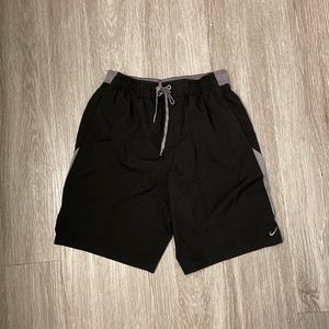 Nike Men's Contend Volley Swim Trunks